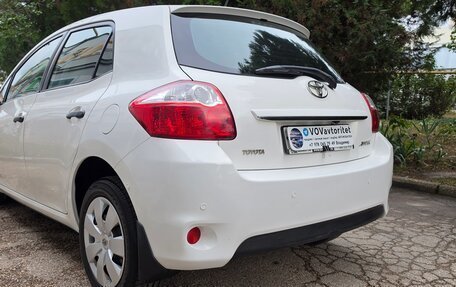 Toyota Auris II, 2010 год, 925 000 рублей, 38 фотография