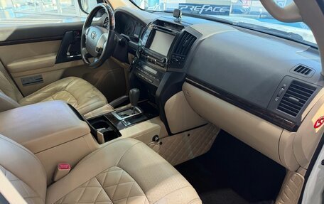 Toyota Land Cruiser 200, 2012 год, 3 195 000 рублей, 11 фотография