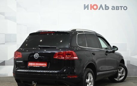 Volkswagen Touareg III, 2014 год, 2 050 000 рублей, 7 фотография