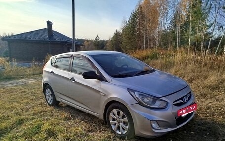 Hyundai Solaris II рестайлинг, 2014 год, 490 000 рублей, 4 фотография