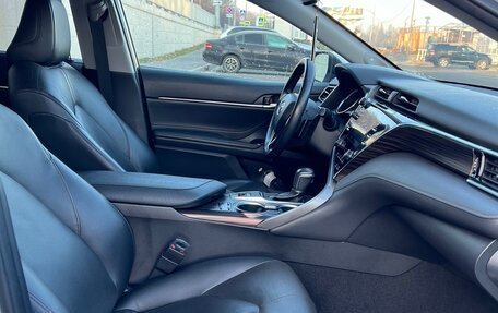Toyota Camry, 2018 год, 3 150 000 рублей, 5 фотография