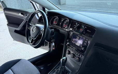 Volkswagen Golf VII рестайлинг, 2013 год, 1 350 000 рублей, 13 фотография