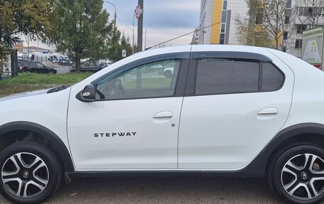 Renault Logan II, 2018 год, 930 000 рублей, 7 фотография