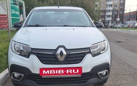 Renault Logan II, 2018 год, 930 000 рублей, 8 фотография