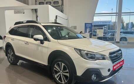 Subaru Outback IV рестайлинг, 2018 год, 2 695 000 рублей, 3 фотография