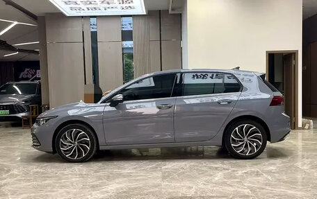 Volkswagen Golf VIII, 2022 год, 1 799 700 рублей, 3 фотография