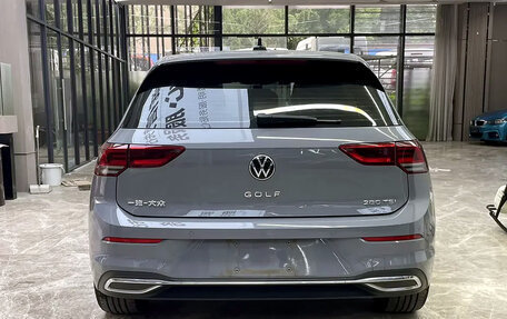 Volkswagen Golf VIII, 2022 год, 1 799 700 рублей, 5 фотография