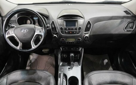 Hyundai ix35 I рестайлинг, 2015 год, 1 599 000 рублей, 18 фотография