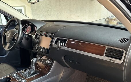 Volkswagen Touareg III, 2016 год, 2 200 000 рублей, 7 фотография