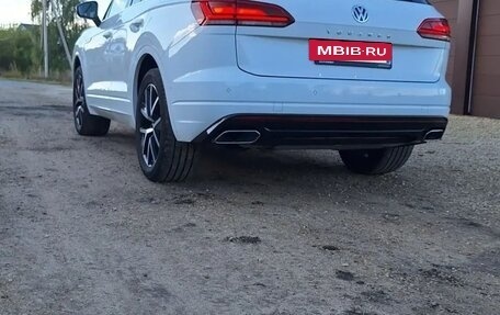 Volkswagen Touareg III, 2019 год, 6 500 000 рублей, 2 фотография