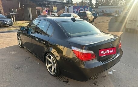 BMW 5 серия, 2005 год, 1 700 000 рублей, 10 фотография