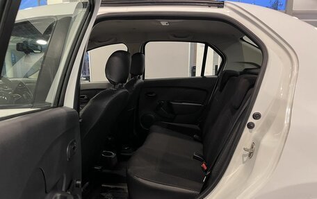 Renault Logan II, 2020 год, 735 000 рублей, 25 фотография