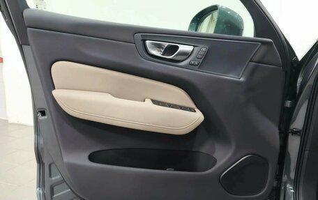 Volvo XC60 II, 2025 год, 6 390 000 рублей, 7 фотография