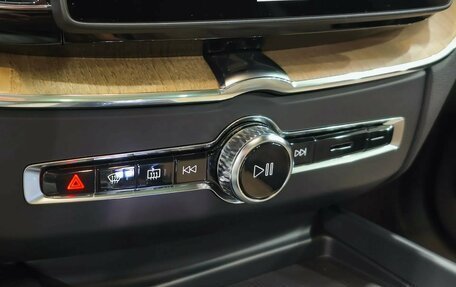 Volvo XC60 II, 2025 год, 6 390 000 рублей, 23 фотография