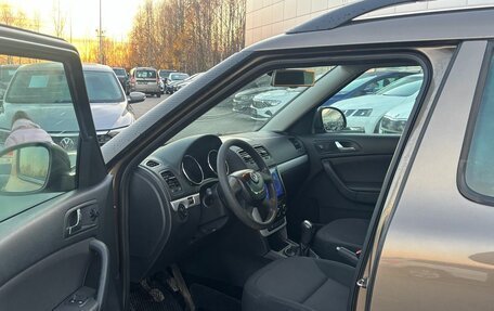 Skoda Yeti I рестайлинг, 2011 год, 400 000 рублей, 15 фотография
