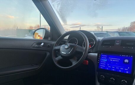 Skoda Yeti I рестайлинг, 2011 год, 400 000 рублей, 24 фотография