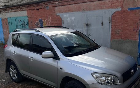 Toyota RAV4, 2006 год, 1 100 000 рублей, 4 фотография