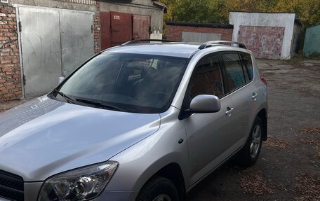 Toyota RAV4, 2006 год, 1 100 000 рублей, 3 фотография
