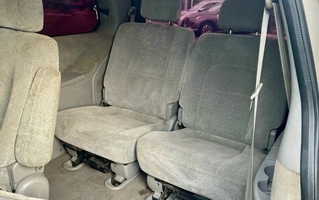 KIA Carnival III, 2003 год, 275 000 рублей, 3 фотография