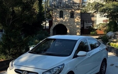 Hyundai Solaris II рестайлинг, 2013 год, 730 000 рублей, 1 фотография