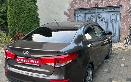 KIA Rio III рестайлинг, 2015 год, 750 000 рублей, 3 фотография