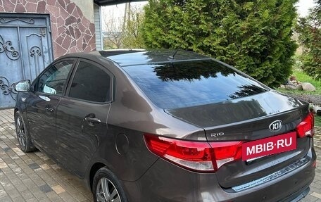 KIA Rio III рестайлинг, 2015 год, 750 000 рублей, 4 фотография
