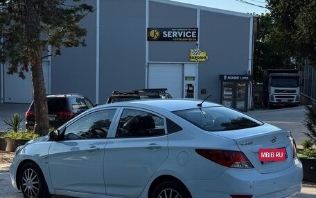 Hyundai Solaris II рестайлинг, 2013 год, 730 000 рублей, 2 фотография