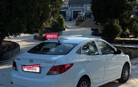 Hyundai Solaris II рестайлинг, 2013 год, 730 000 рублей, 3 фотография