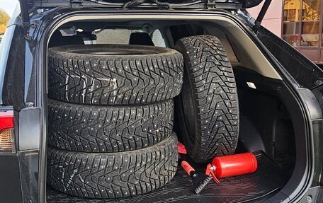 Toyota RAV4, 2025 год, 4 000 000 рублей, 6 фотография