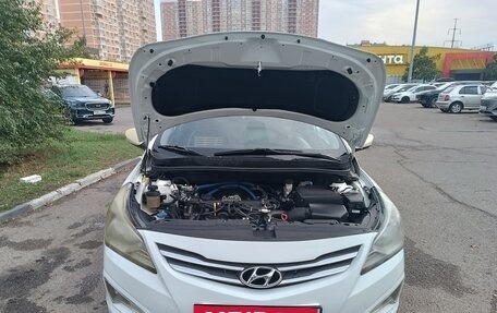 Hyundai Solaris II рестайлинг, 2016 год, 600 000 рублей, 7 фотография