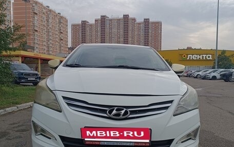Hyundai Solaris II рестайлинг, 2016 год, 600 000 рублей, 4 фотография