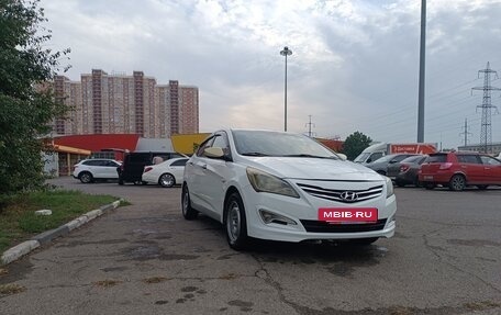 Hyundai Solaris II рестайлинг, 2016 год, 600 000 рублей, 3 фотография