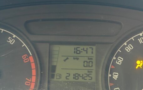 Skoda Fabia II, 2008 год, 249 000 рублей, 10 фотография