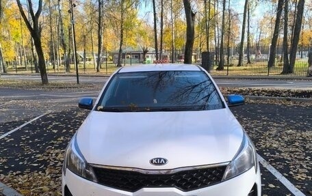 KIA Rio IV, 2020 год, 1 145 000 рублей, 2 фотография