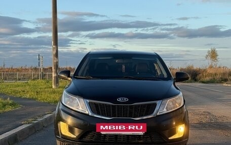 KIA Rio III рестайлинг, 2012 год, 780 000 рублей, 2 фотография