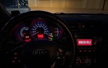 KIA Rio III рестайлинг, 2012 год, 780 000 рублей, 9 фотография