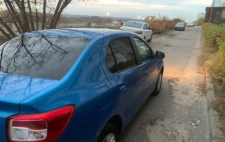 Renault Logan II, 2014 год, 720 000 рублей, 3 фотография