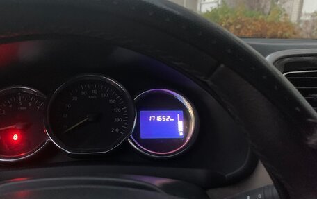 Renault Logan II, 2014 год, 720 000 рублей, 7 фотография