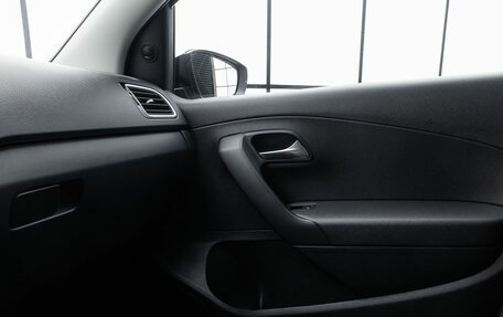 Volkswagen Polo VI (EU Market), 2019 год, 1 459 000 рублей, 21 фотография