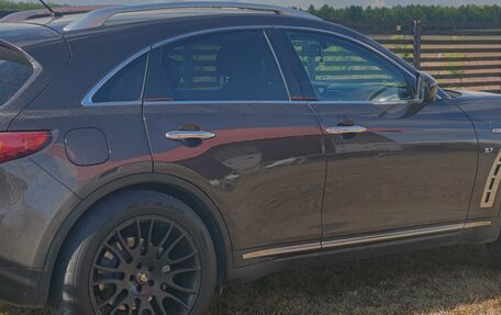 Infiniti QX70, 2017 год, 3 000 000 рублей, 7 фотография