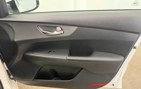 KIA Cerato IV, 2021 год, 1 850 000 рублей, 25 фотография