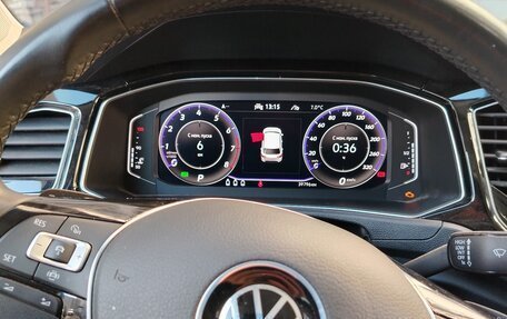 Volkswagen T-Roc I, 2021 год, 2 500 000 рублей, 4 фотография