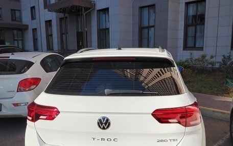 Volkswagen T-Roc I, 2021 год, 2 500 000 рублей, 2 фотография