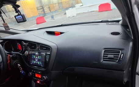 KIA cee'd III, 2013 год, 1 000 000 рублей, 21 фотография