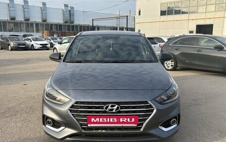 Hyundai Solaris II рестайлинг, 2018 год, 1 099 000 рублей, 3 фотография