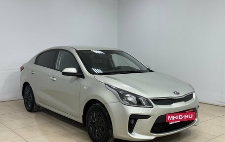 KIA Rio IV, 2018 год, 940 000 рублей, 6 фотография