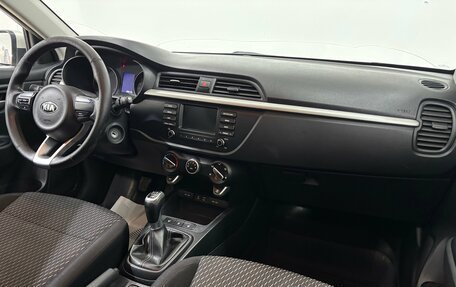 KIA Rio IV, 2018 год, 940 000 рублей, 15 фотография