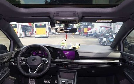 Volkswagen Golf VIII, 2022 год, 2 125 000 рублей, 20 фотография