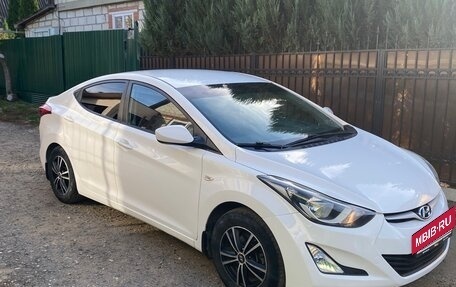 Hyundai Elantra VI, 2015 год, 1 380 000 рублей, 2 фотография