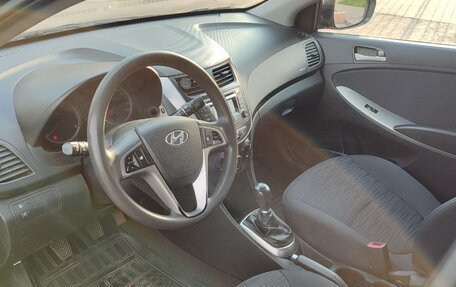 Hyundai Solaris II рестайлинг, 2014 год, 830 000 рублей, 11 фотография